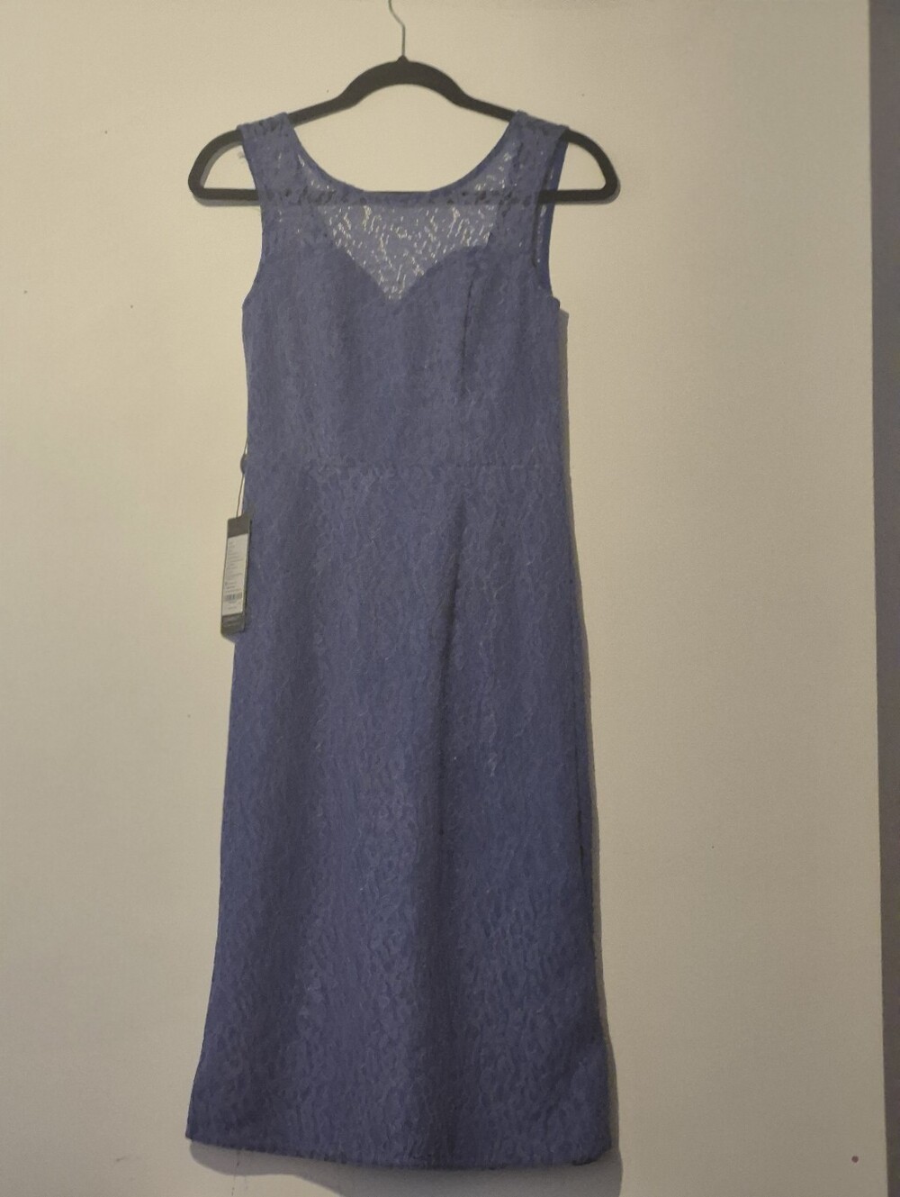 Dress - Picture 4 of 5